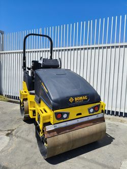 Asphalt Roller Compactor BOMAG 