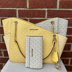 Michael Kors Purse And Wallet 