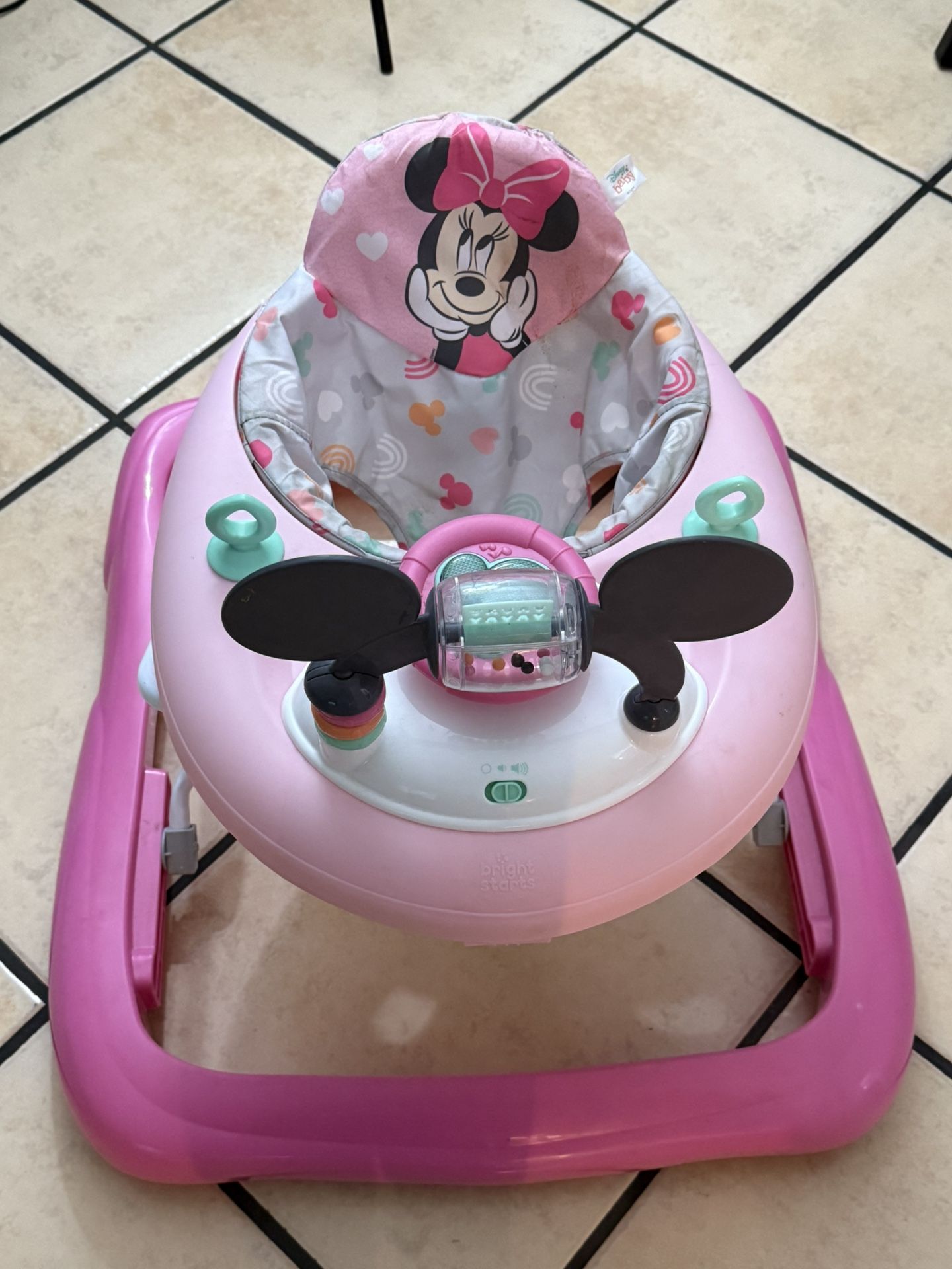 Minnie Mouse Walker
