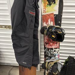 Snowboard Pants & 155cm Snowboard 