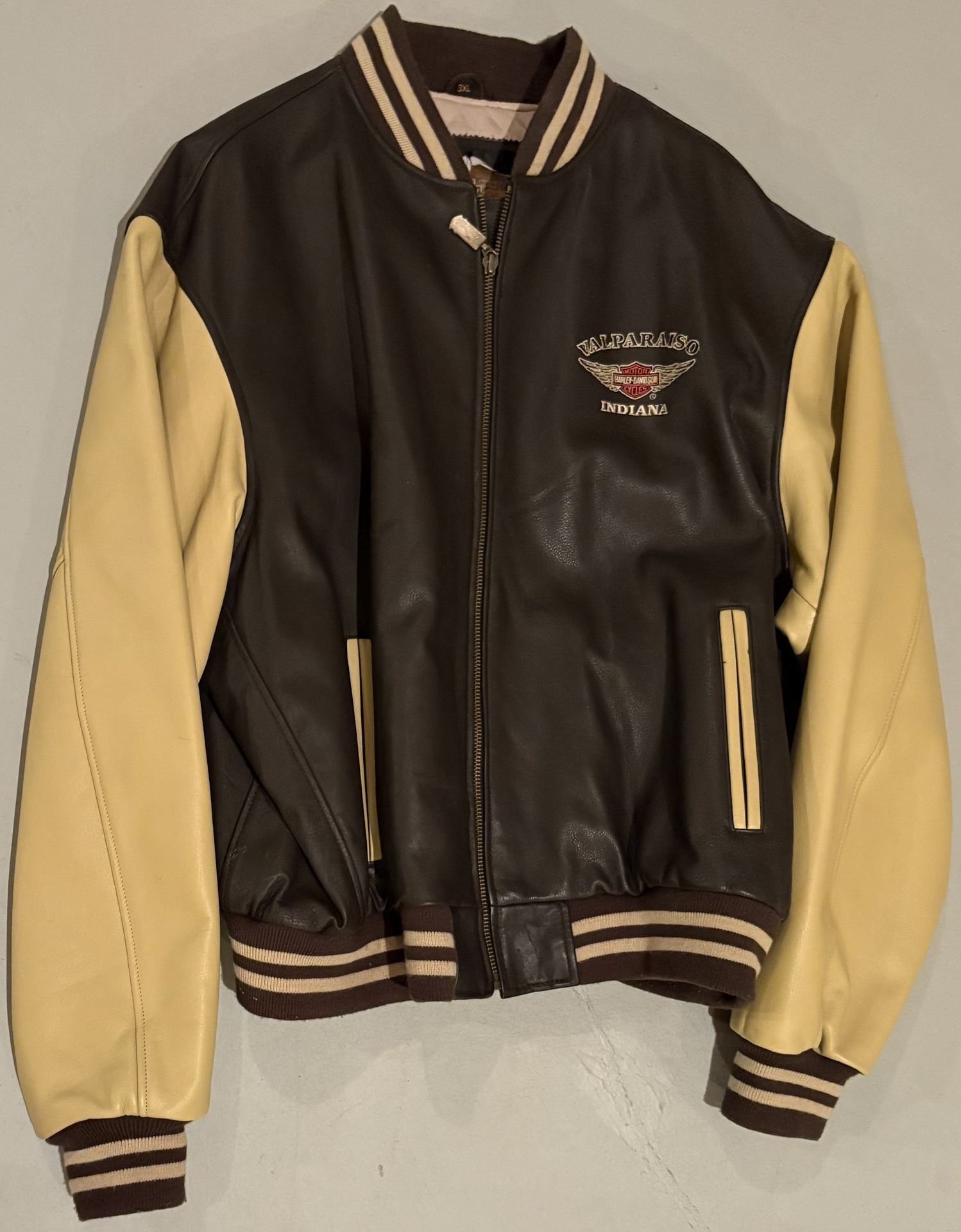 Harley-Davidson Leather Jacket. Size 3XL. ($200 OBO)
