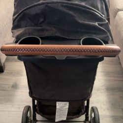 Baby stroller/car seat