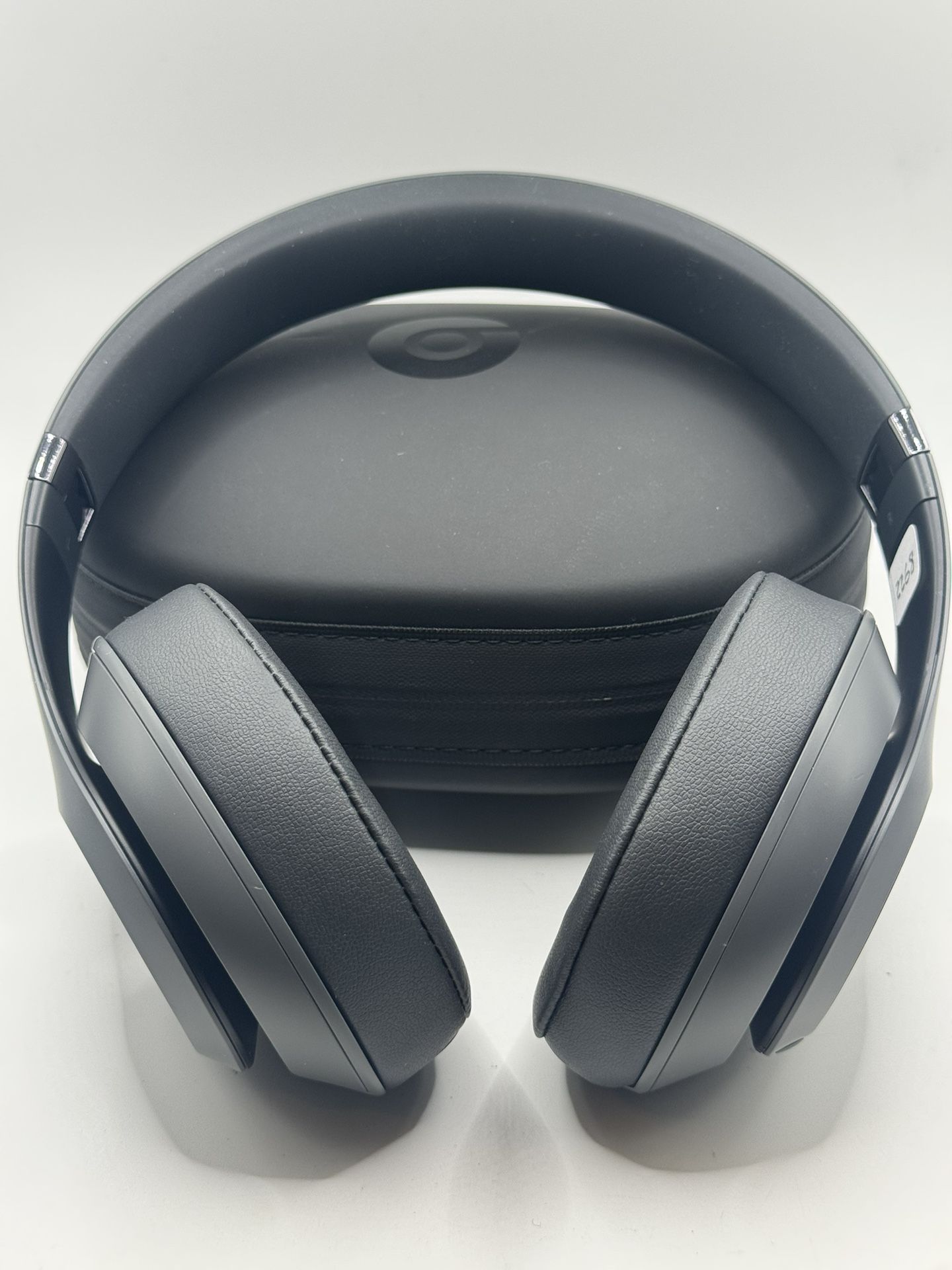 (Authentic) Gray Beats Studio 3 Bluetooth Wireless Headphones with Noise Canceling #2268
