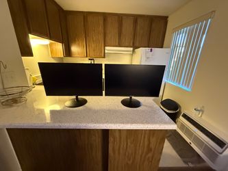 Pair of Sceptre Flat Screen Monitors NO POWER CORD