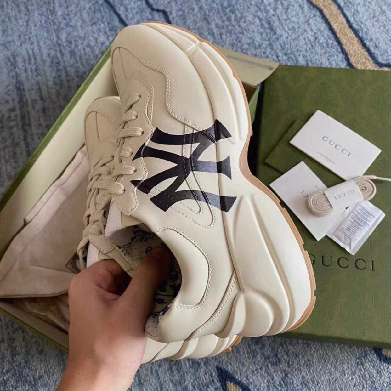 sneakers