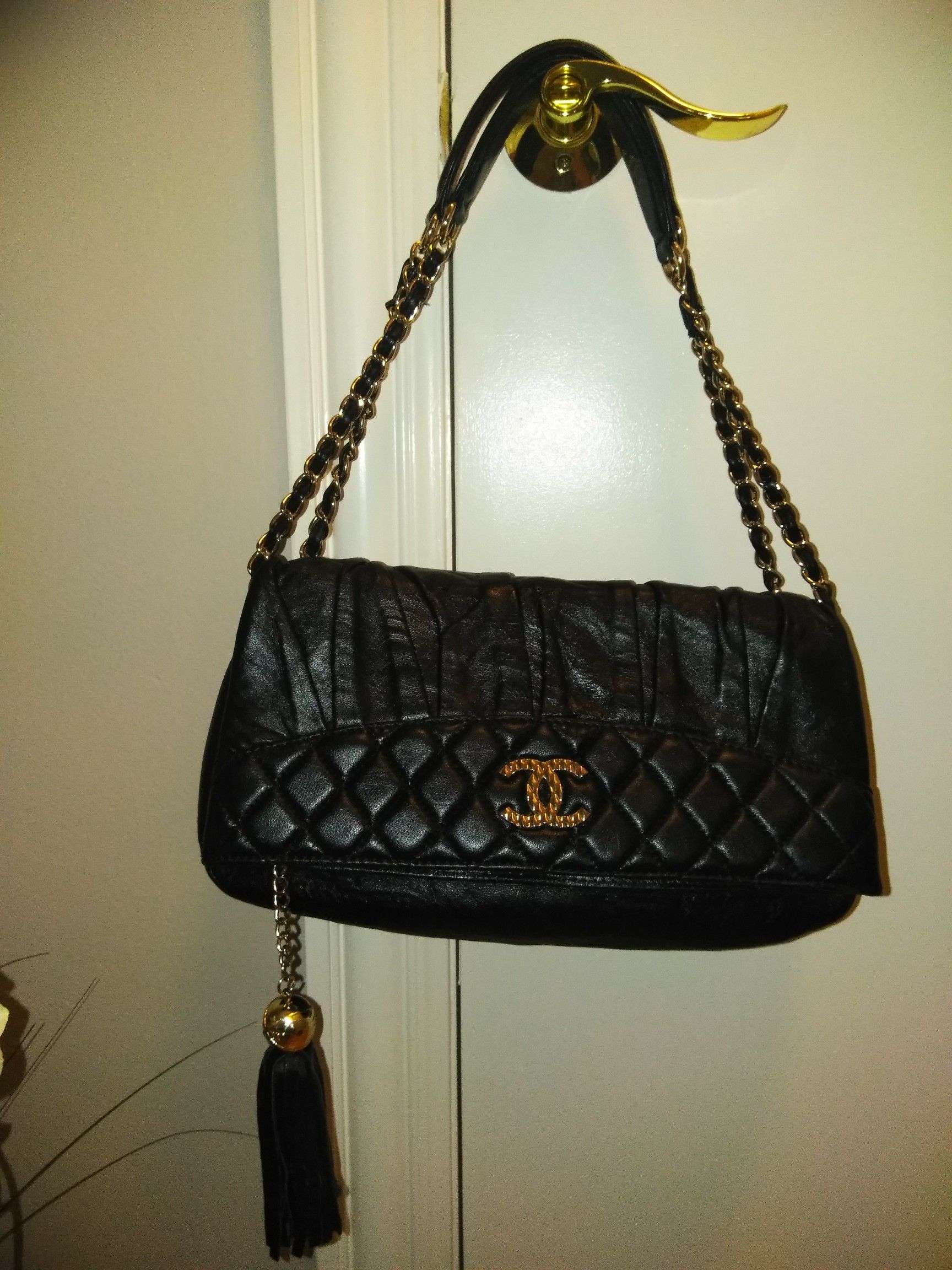 Chanel shoulder bag