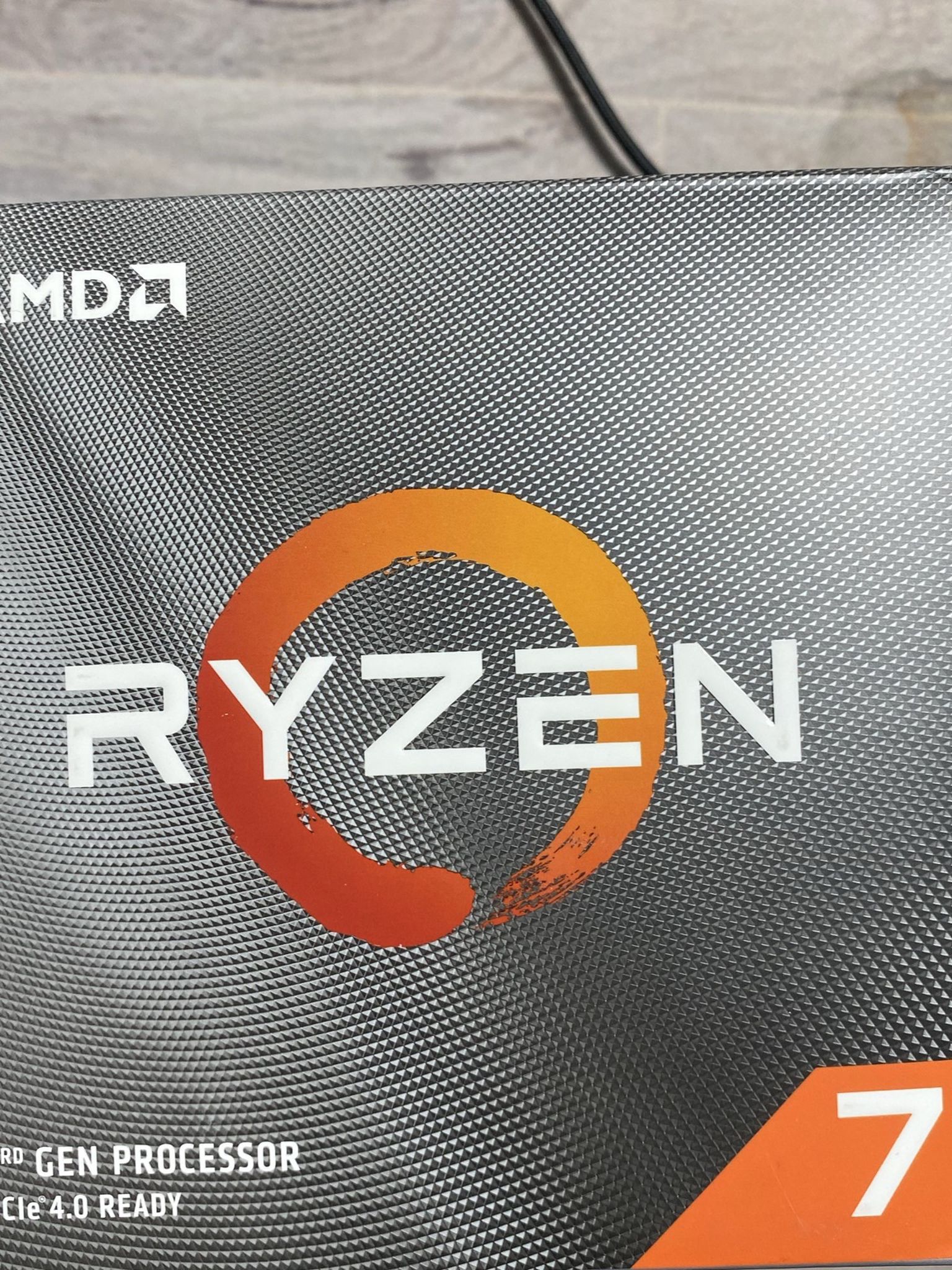 Ryzen 3700x CPU 8 Core, 16 Threads