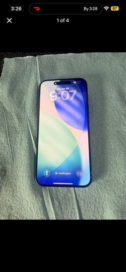 AT&T iPhone 15 pro max 256 gig.    Has 85 battery health