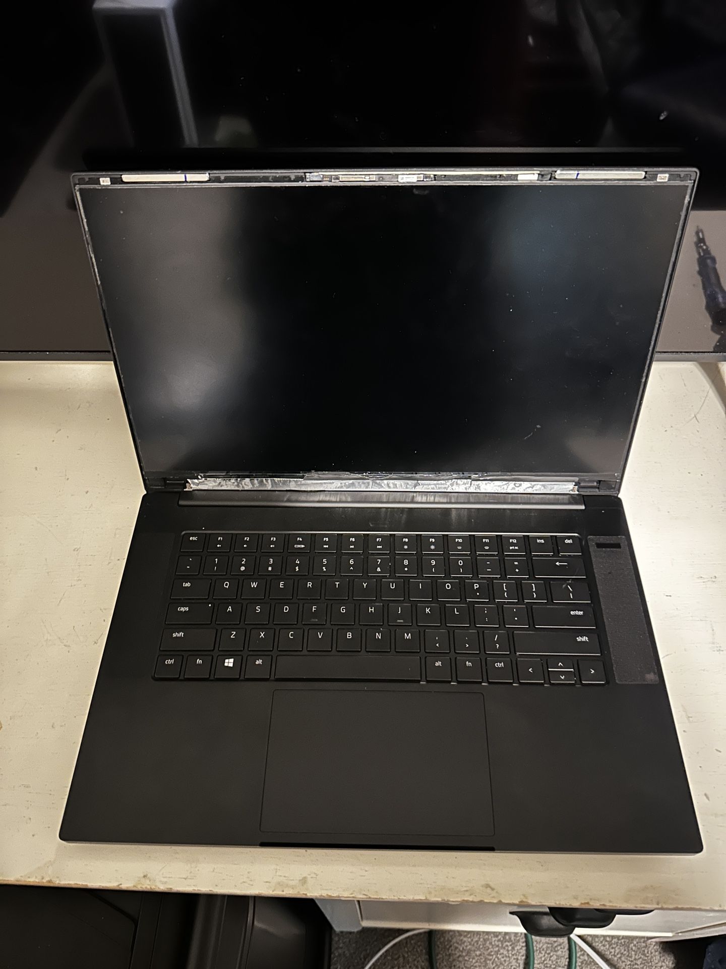 Razer Blade 15 Base 2021 BROKEN!! $100 or trade!!
