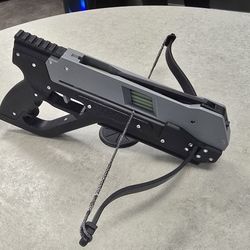 Crossbow(lever Action, Holds 6 Bolts)