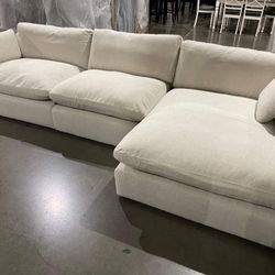 [OM] 🟪 Only $45 initial then take it home 🏡 Brand New Elyza 3 Piece Sectional 
