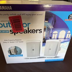 New Yamaha NS-AW150 2-Way Indoor/Outdoor Speakers - Pair WHITE