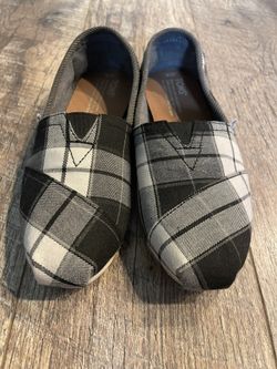 Toms Women Shoes Size W6
