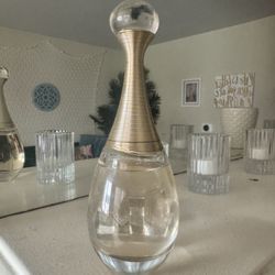 J’Ador Dior perfume