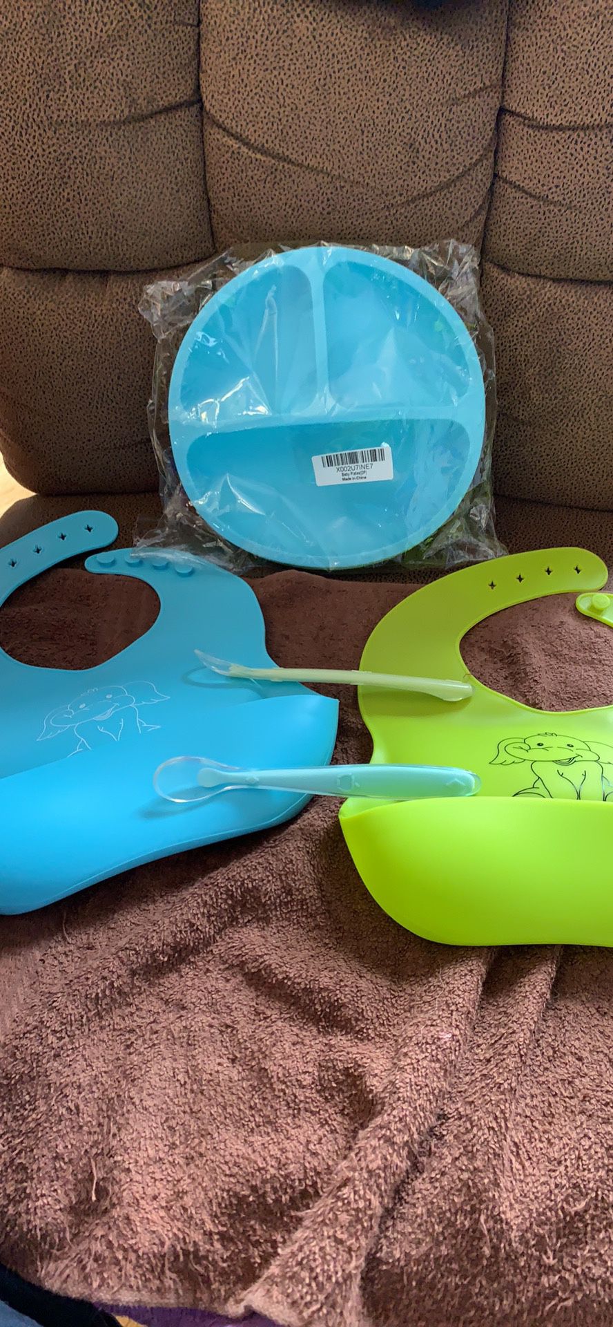 New Baby Bibs, Silicone Plates With Sooons