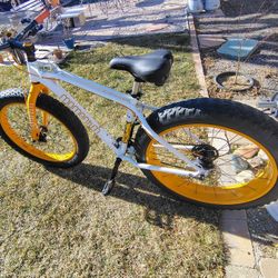 Momentum Rocker 3 Fat Tire Bike