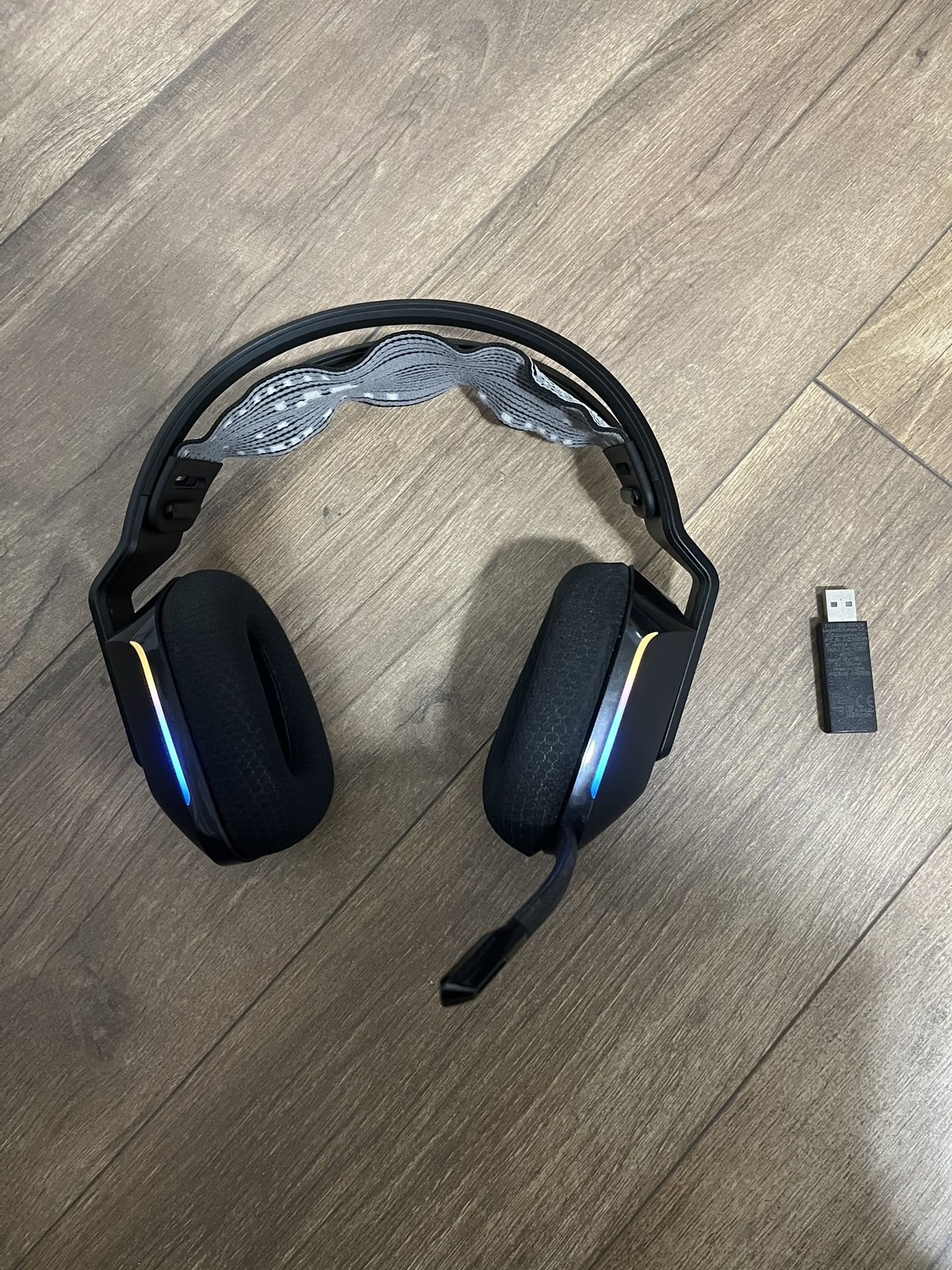 Logitech Headset G733