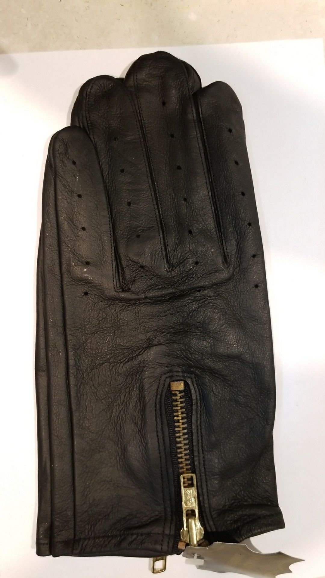 Genuine leather hand gloves