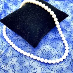 Vintage Milk Glass Necklace