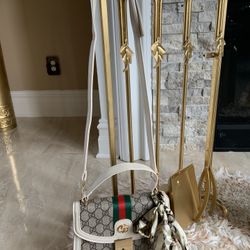 Crossbody 