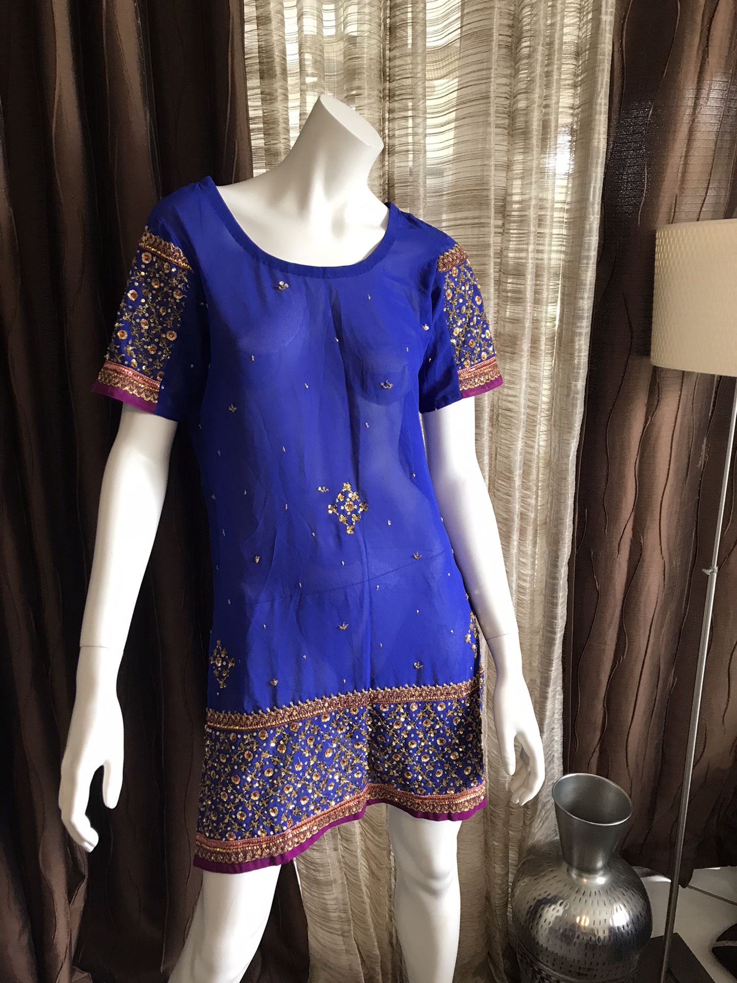 Pakistani /Indian /Bangladeshi Shirt/top/tunic/kameez /size Medium 