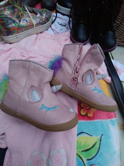 Unicorn boots for toddler