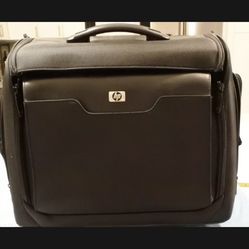 Used HP Laptop Trolley - Up To 17”