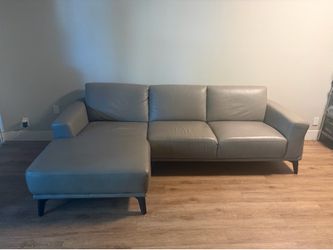 3  seat couch