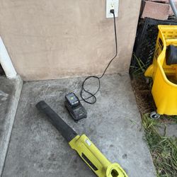 Leaf Blower