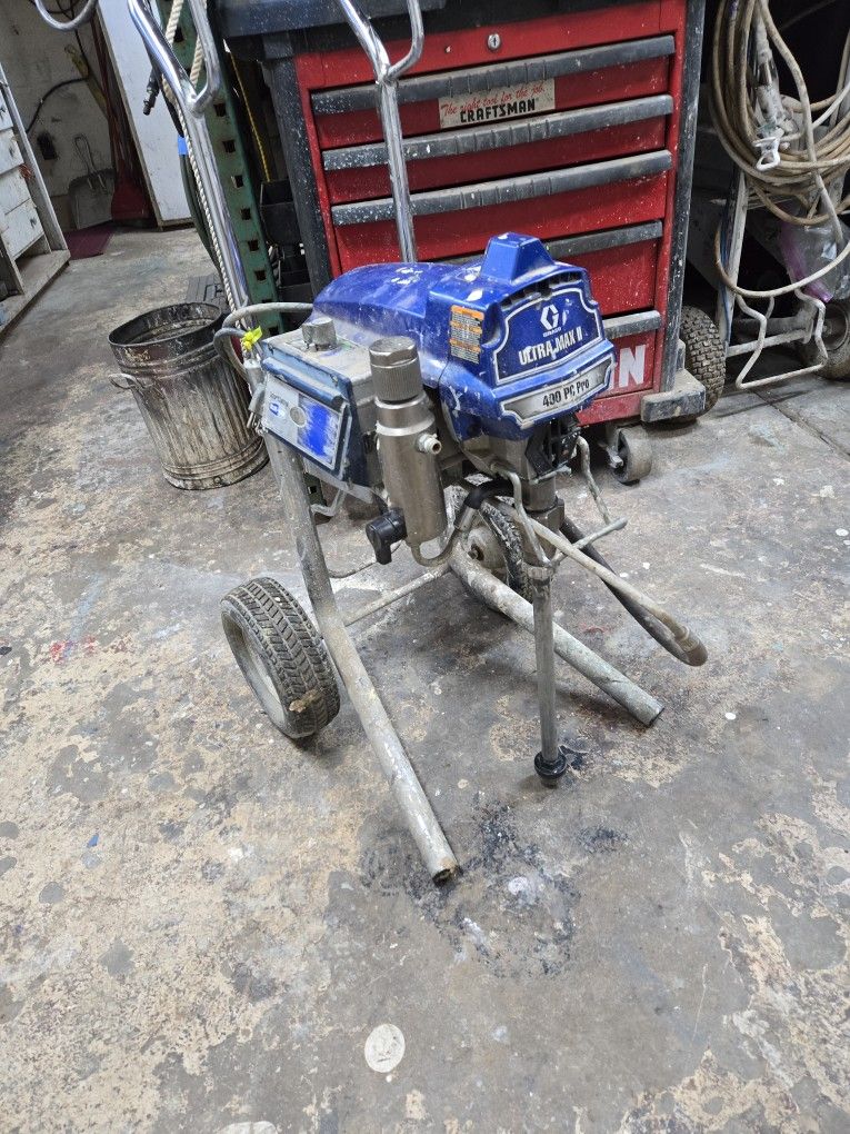 Graco Ultramax II 490 PC Pro With Blue Link Smart Control Airless Paint Sprayer