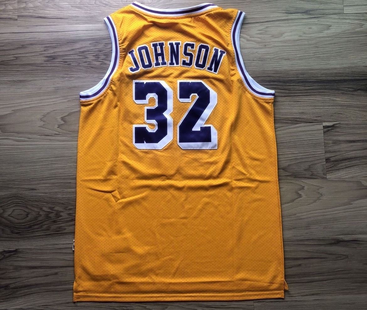 Lakers Mitchell And Ness Jersey Size XL Clothing