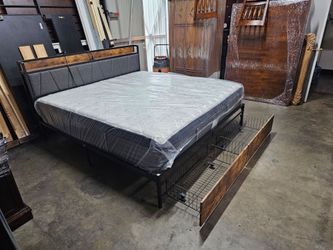 King bed and mattress