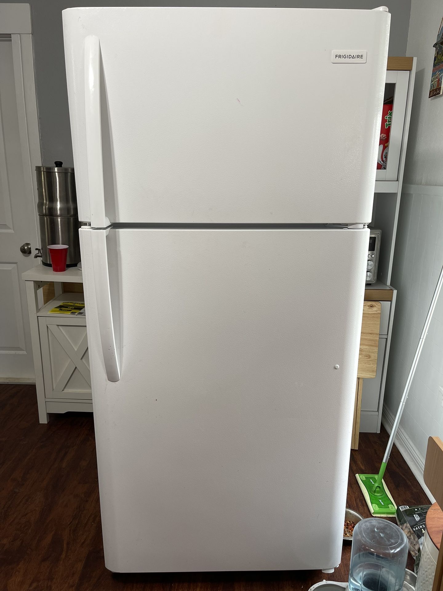 Refrigerator