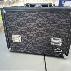  Black Lace Caboodle