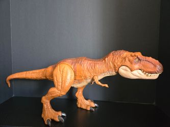 2017 Mattel Jurassic World Fallen Kingdom Thrash N' Throw T-Rex 20" Figure