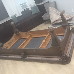 Broken pool table - FREE PICK UP ONLY