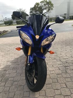 2006 yamaha R6