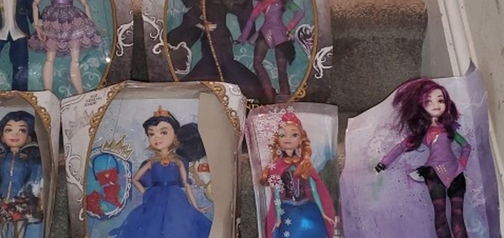 Dolls Descendants