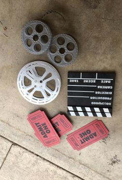 Hollywood Party Items