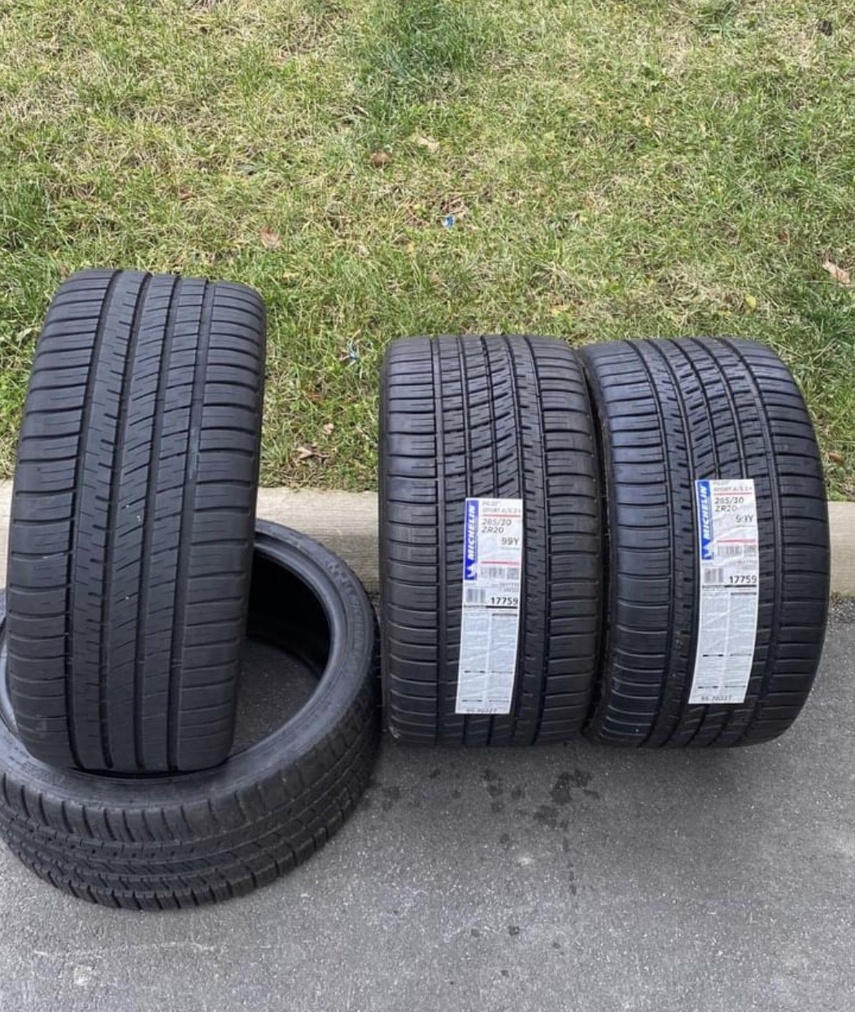 Michelin Staggered Tires set size 20