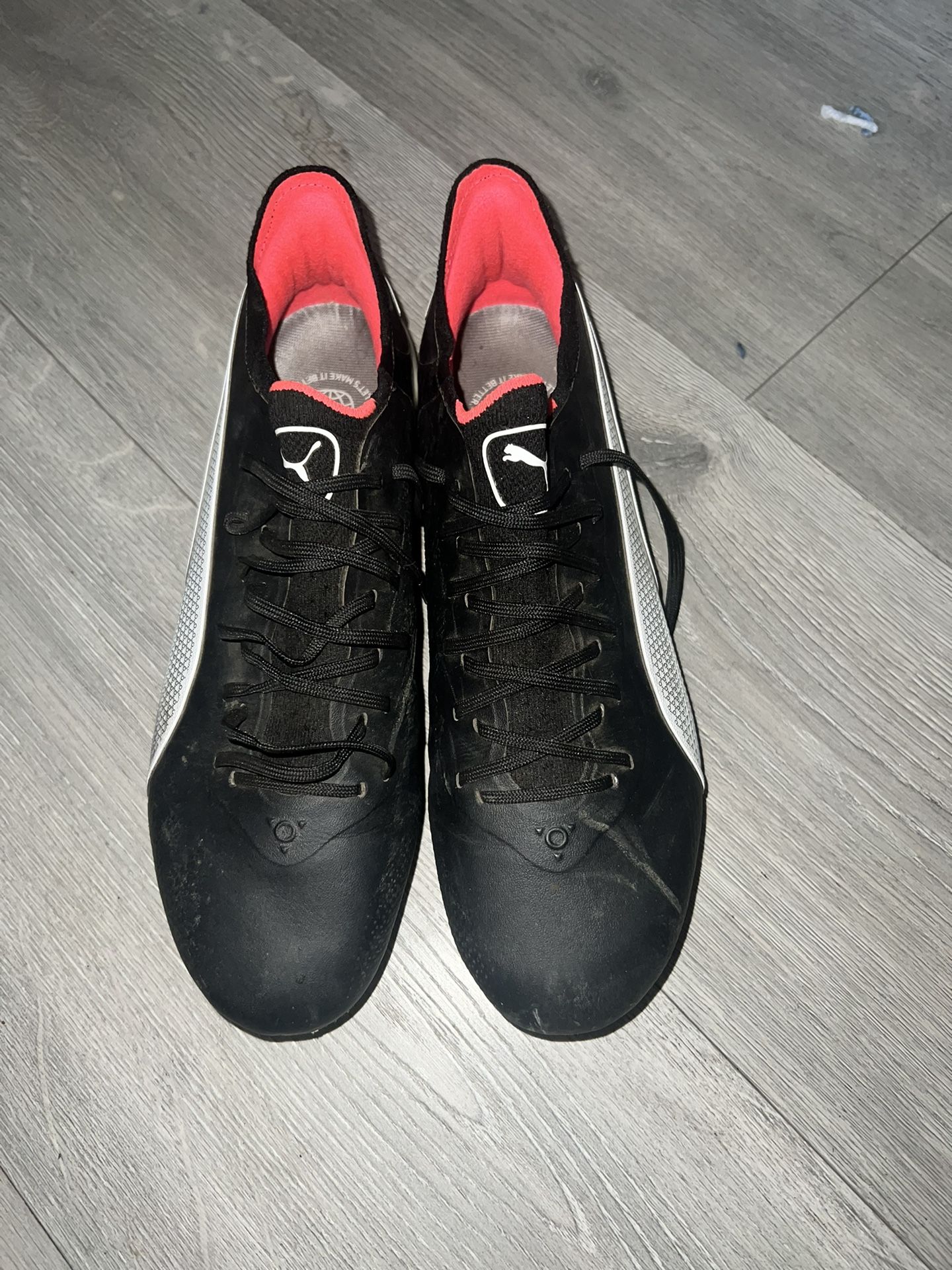 PUMA MEN'S KING ULTIMATE FG/AG BLACK/WHITE