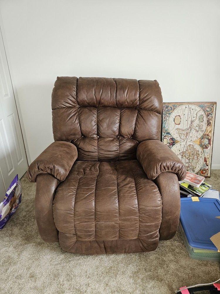 "Big Man" Recliner