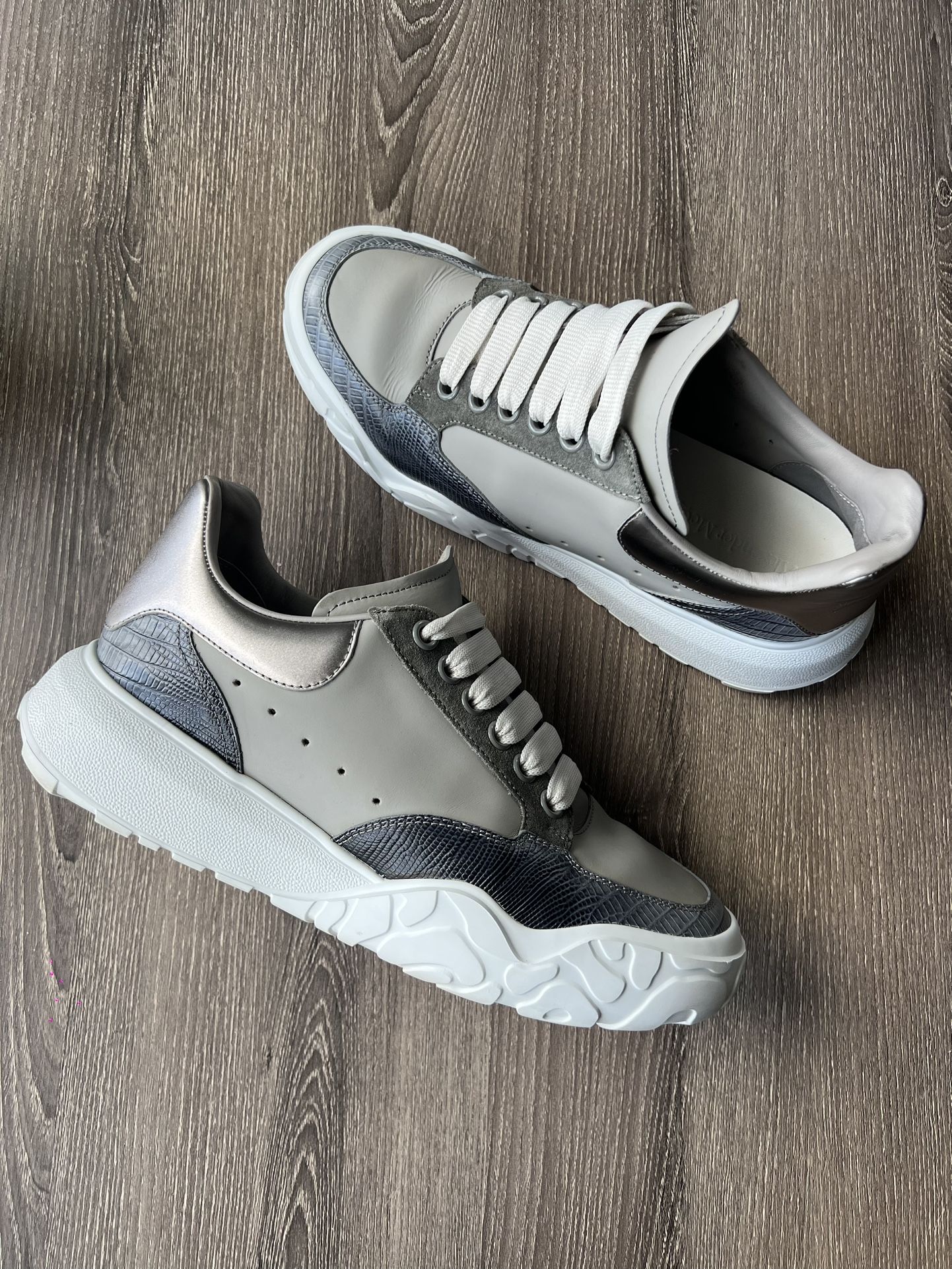 Size 10 Women's/ Men's Alexander McQueen Oversized Court Trainer