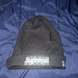 SUPREME BEANIE
