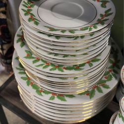 Vintage Christmas China - Crown Ming China “Holly”  Full Set Service for 8 