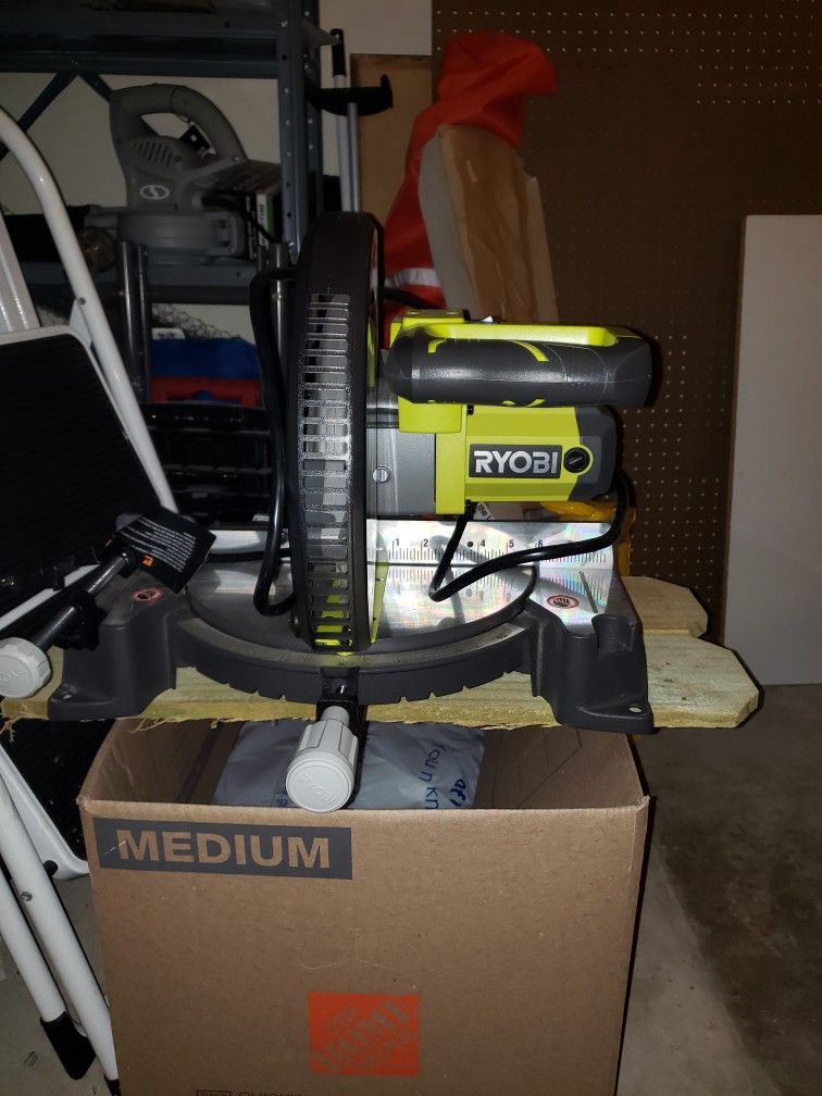 Ryobi 10" Compound Miter  Saw - Stand NOT included!