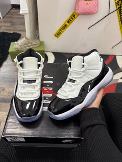 Jordan 11 concord/7w