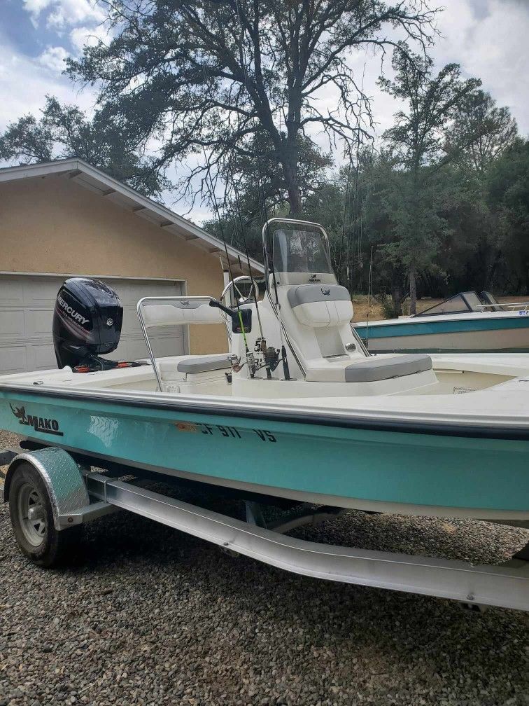2018 Mako 18 LTS
