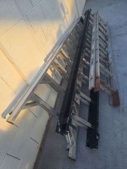Step and extension ladder