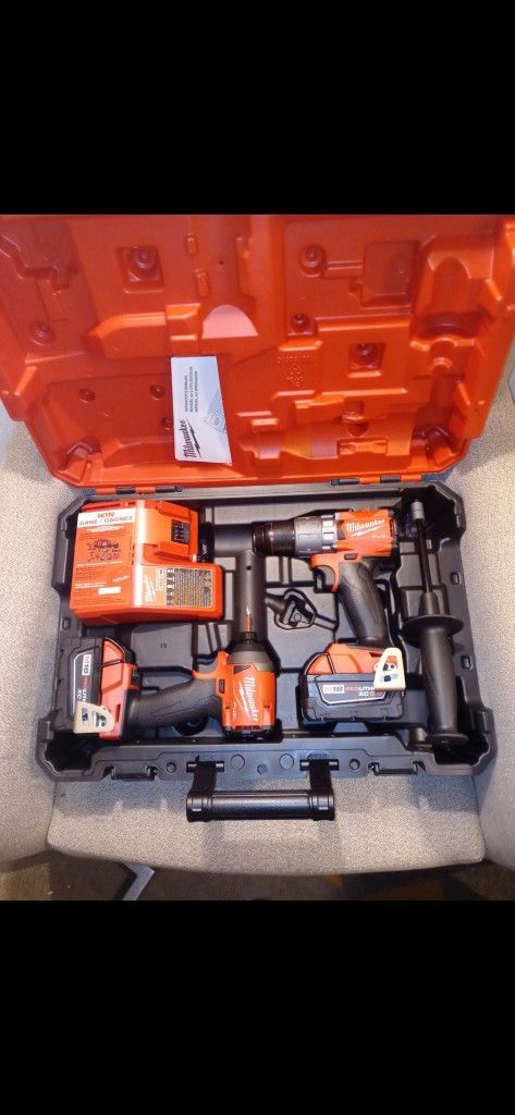 MILWAUKEE M18 FUEL COMBO KIT